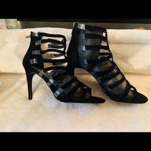 Woman's Black Heels